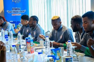 peak-hosts-breakfast-to-celebrate-super-eagles frontpage news