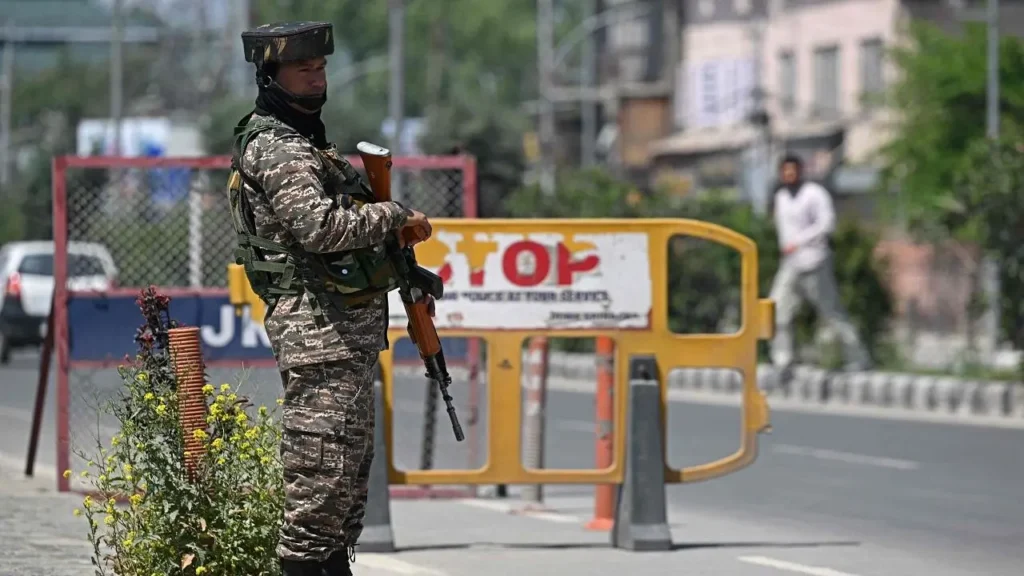 Ceasefire Between India and Pakistan Holds Amid Continued Tensions Over Kashmir