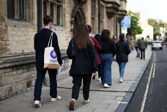 “Leave After Visa Expiry Or Face Removal” – UK Warn Nigerians, Others