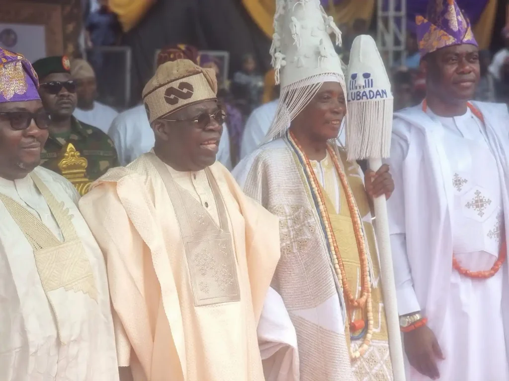 Governor Makinde Presents Staff of Office to Ladoja as 44th Olubadan of Ibadanland